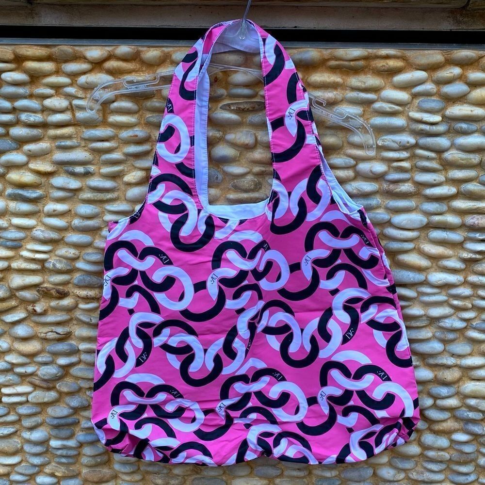 Diane Von Furstenberg Pink/White/Black Logo Nylon Foldable Packable Tote. EUC!